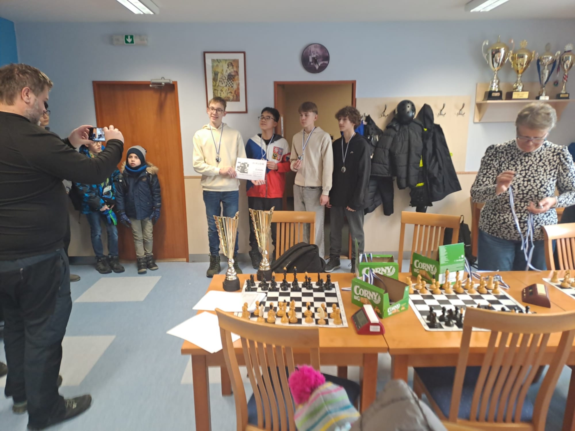 48c52573 dd65 4a4c b432 ae6a5b8cb716